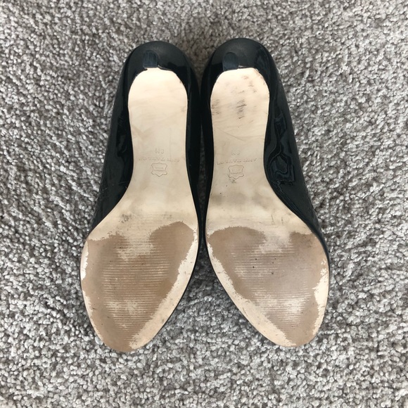 Ann Taylor Patent Leather Black Pumps - Picture 2 of 6